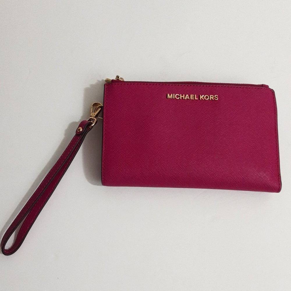 ❤❤❤MICHAEL KORS PINK WALLET❤❤❤